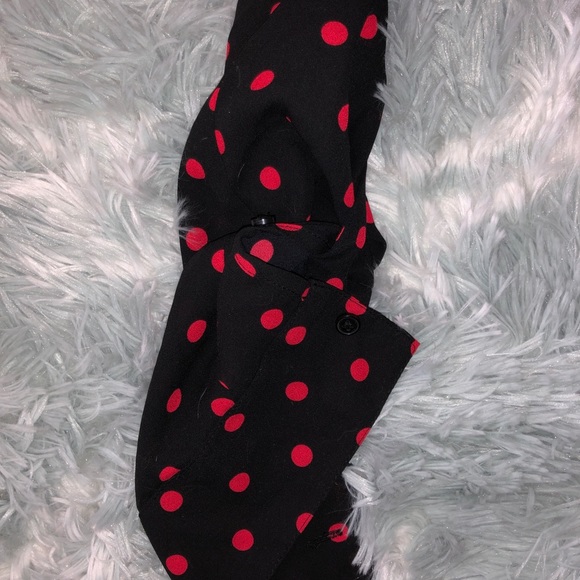 EXPRESS Polka Dot Button Up 🔴 - Picture 4 of 4